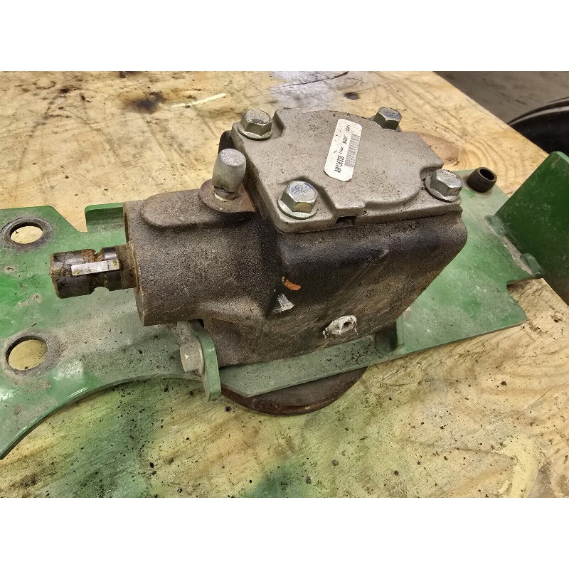 John Deere 62D Gearbox AM136330
